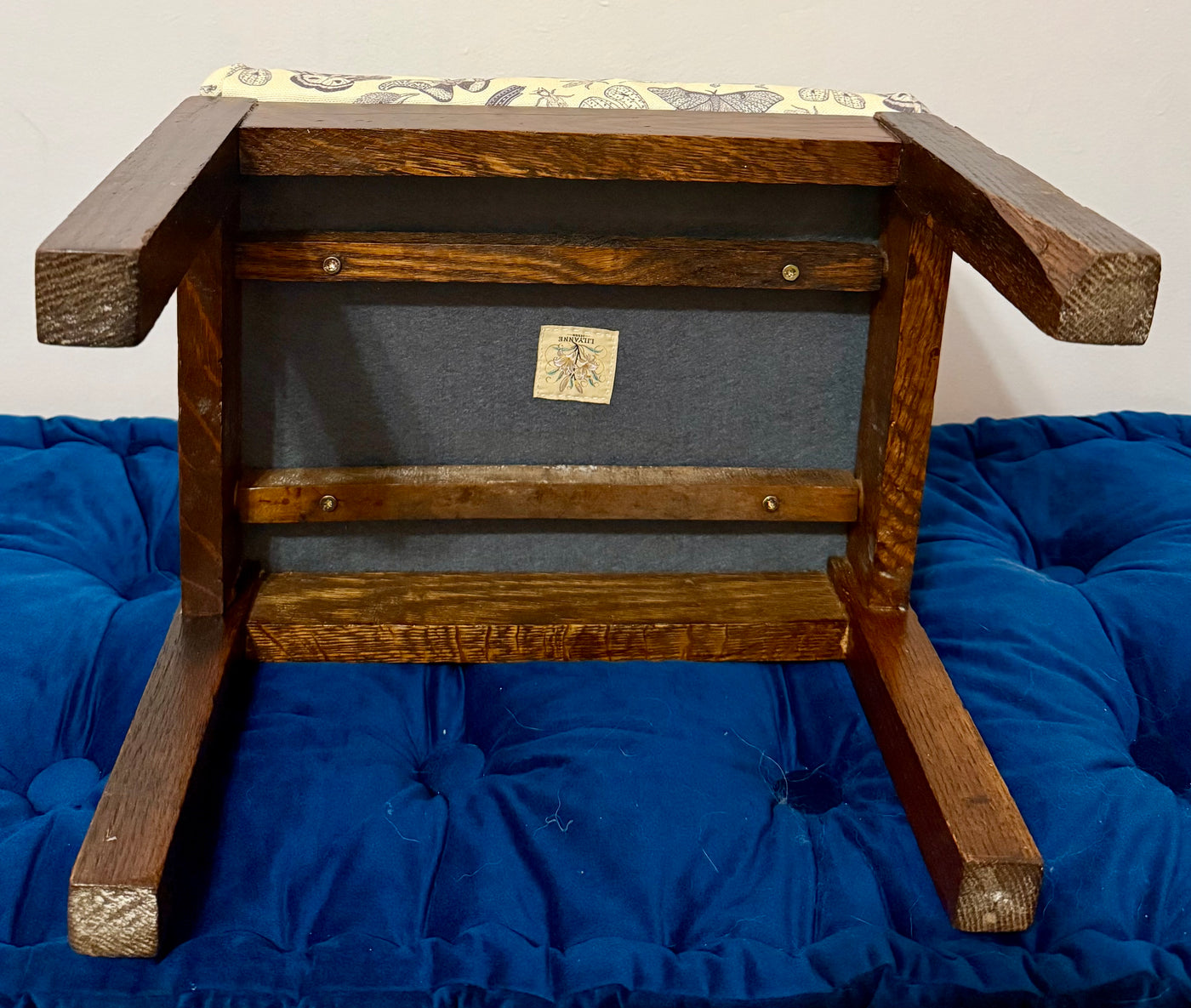 Garden Keepers Antique Hardwood Stool