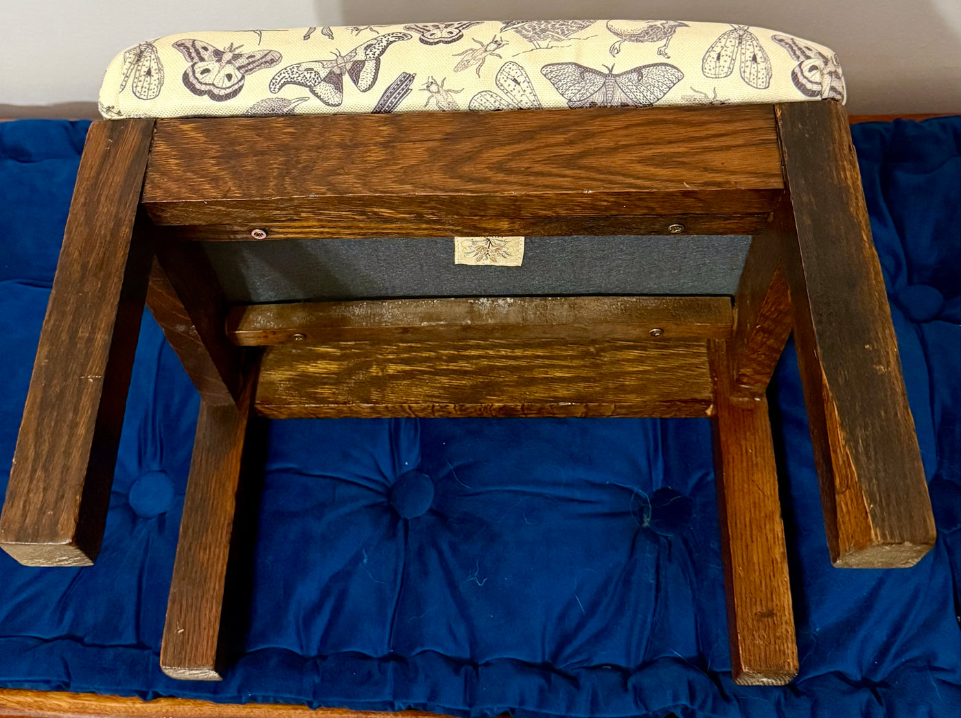 Garden Keepers Antique Hardwood Stool