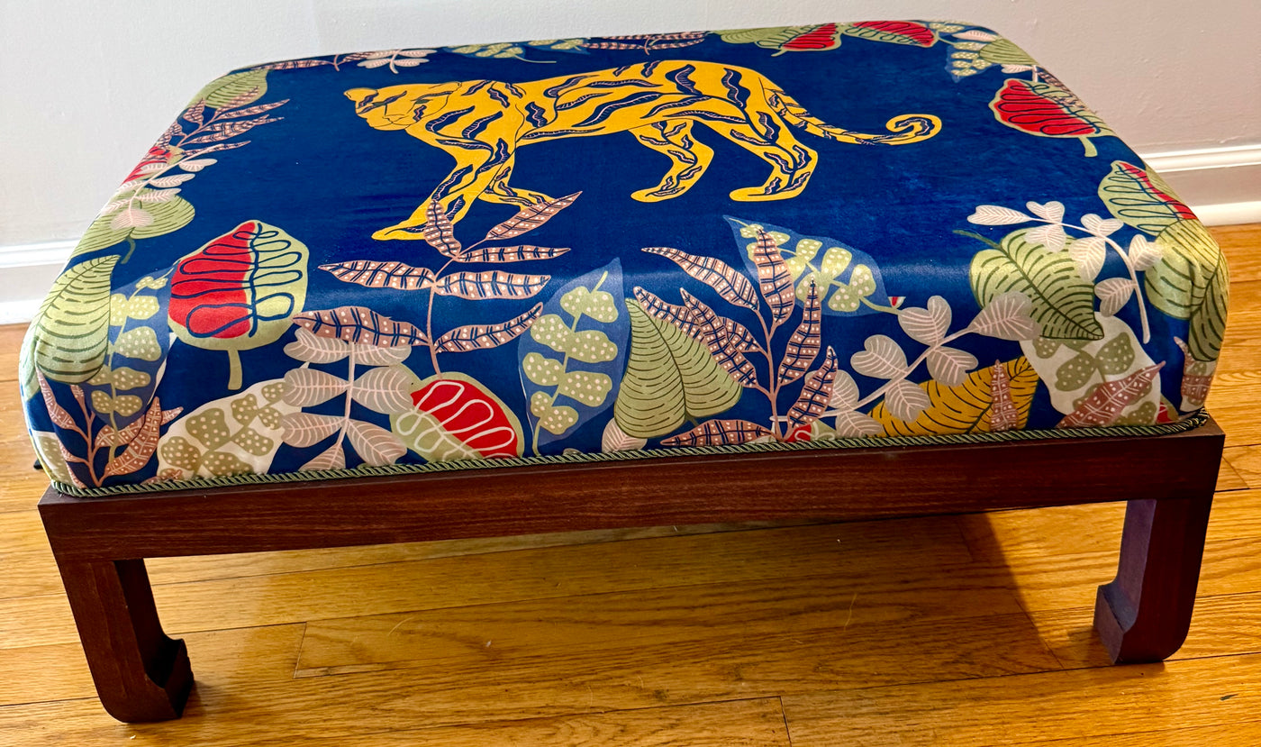 Jungle Flora Velvet Panther Stool