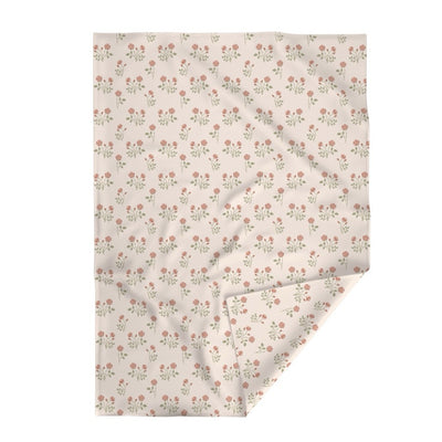 Rosehip Meadow Velvet Throw Blanket