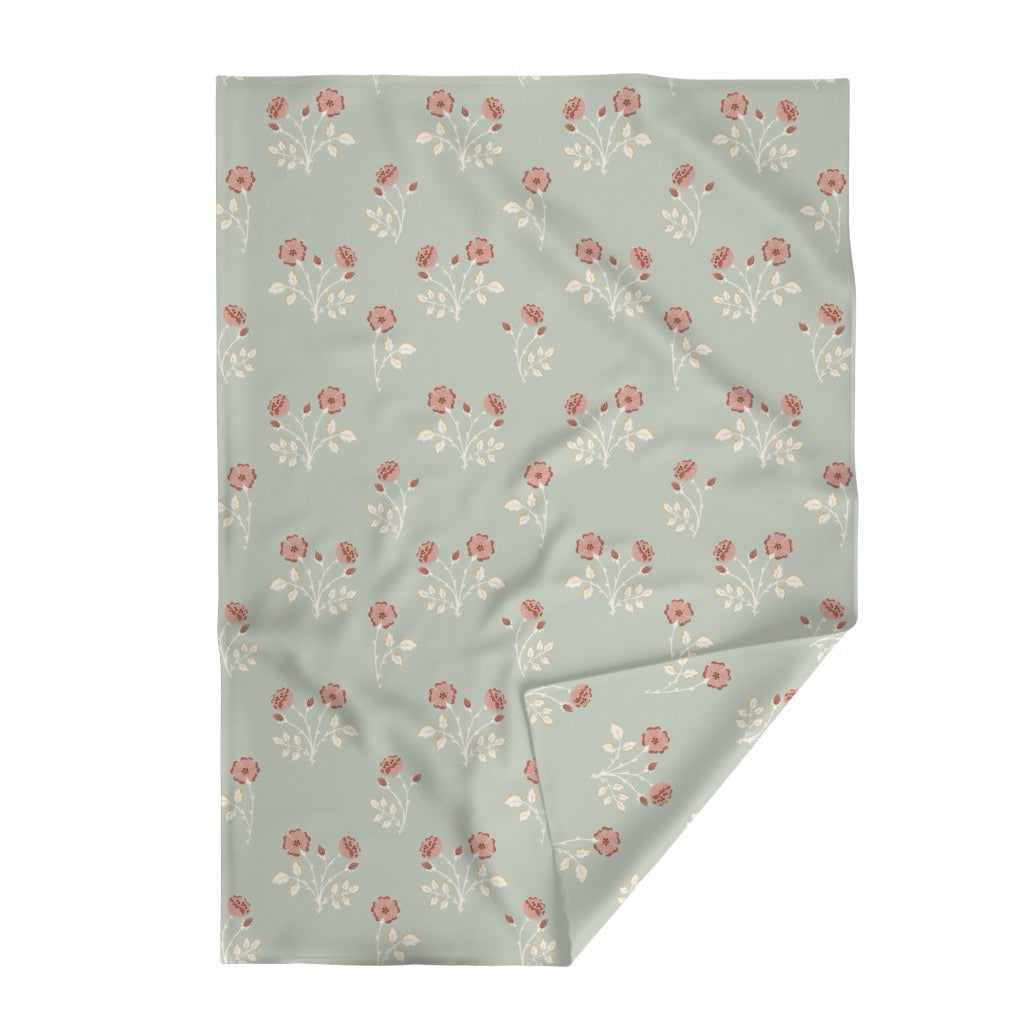 Rosehip Meadow Velvet Throw Blanket