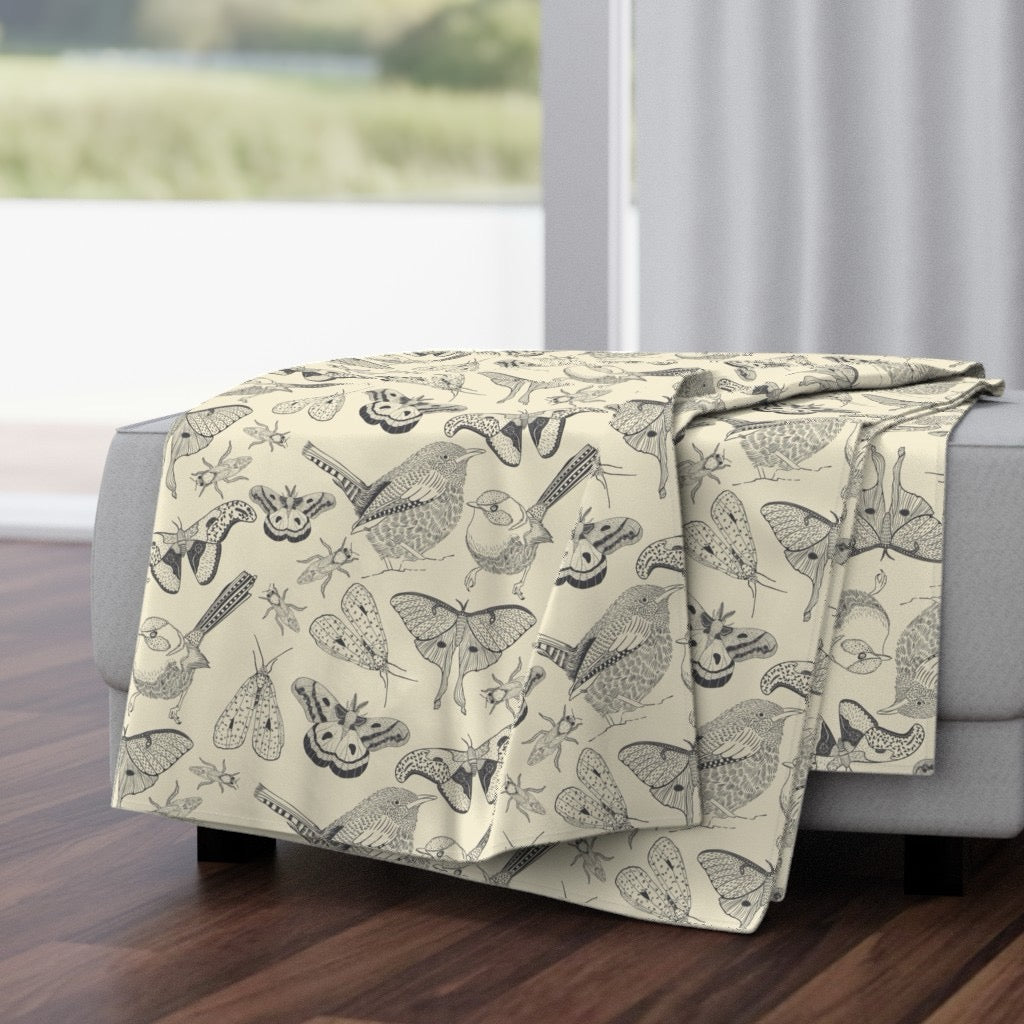 Garden Keepers Velvet Throw Blanket