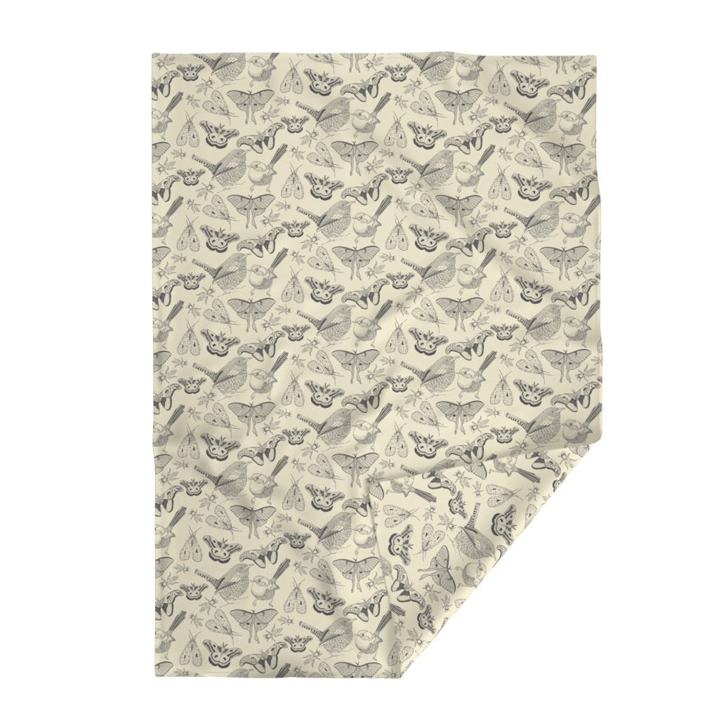 Garden Keepers Velvet Throw Blanket