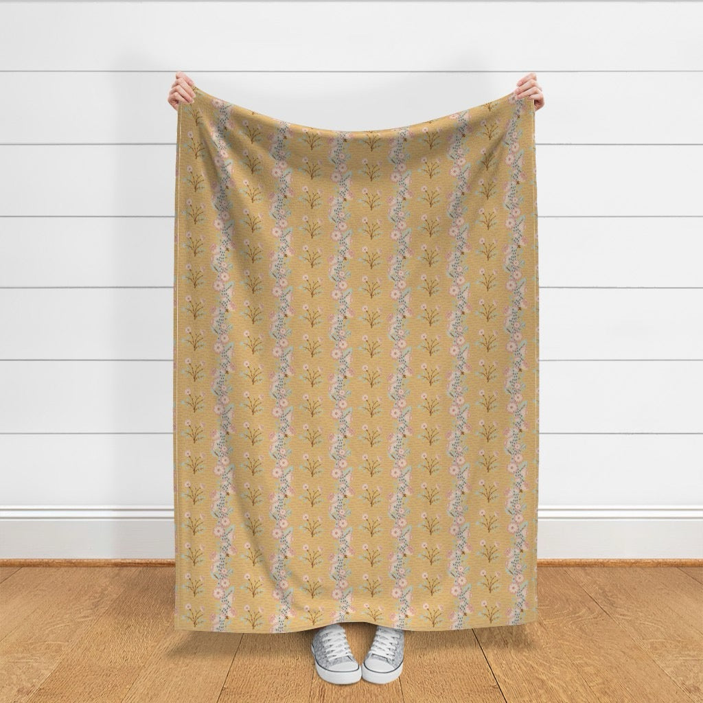Hedgerow Velvet Throw Blanket