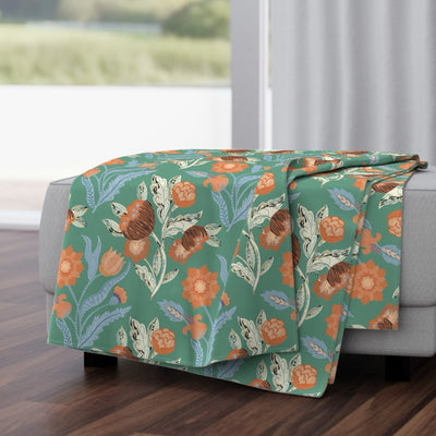 Eglantine Tangle Velvet Throw Blanket